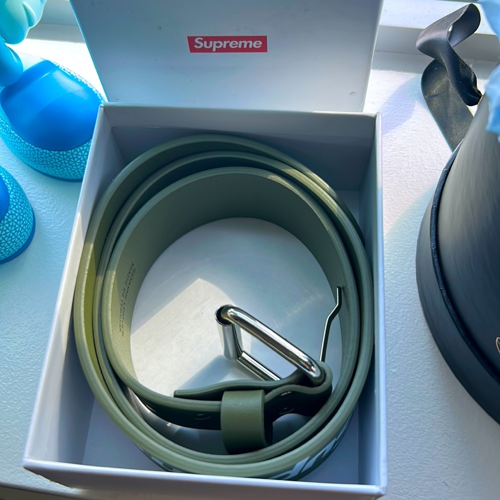 authentic supreme belt